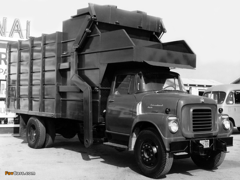 International Loadstar Refuse Truck (AC-1700) 1956 wallpapers (800 x 600)