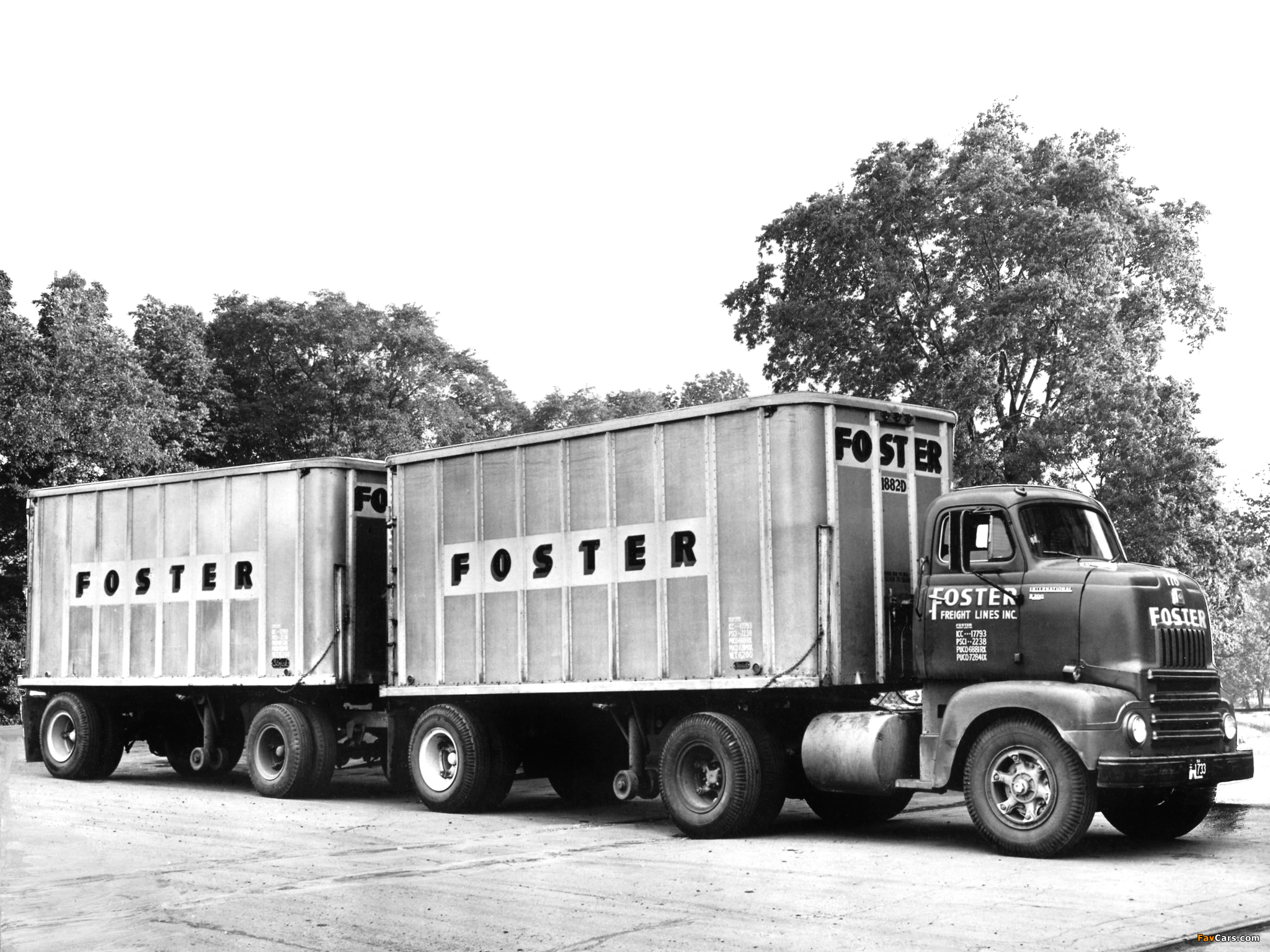 Photos of 1952–53 International R-190 Highbinder Tractor Truck (2048 x 1536)