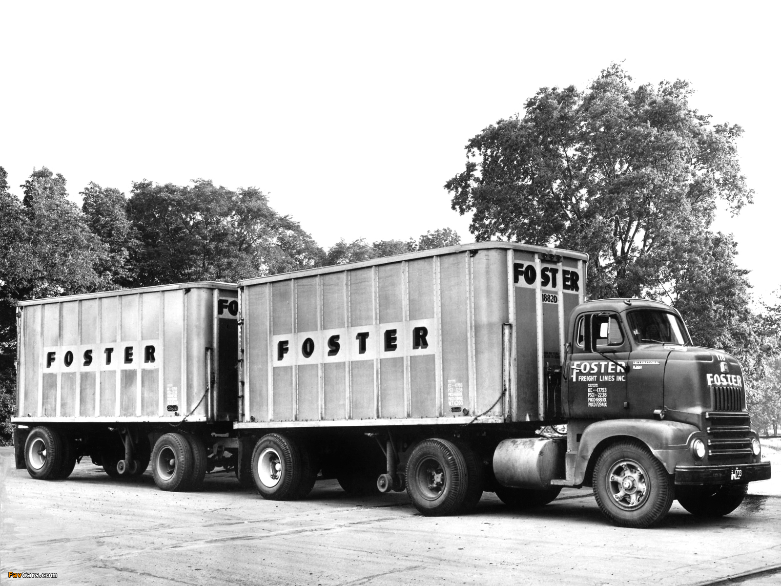 Photos of 1952–53 International R-190 Highbinder Tractor Truck (1600 x 1200)