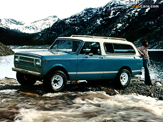 Photos of International Scout II Traveler 1980 (640 x 480)