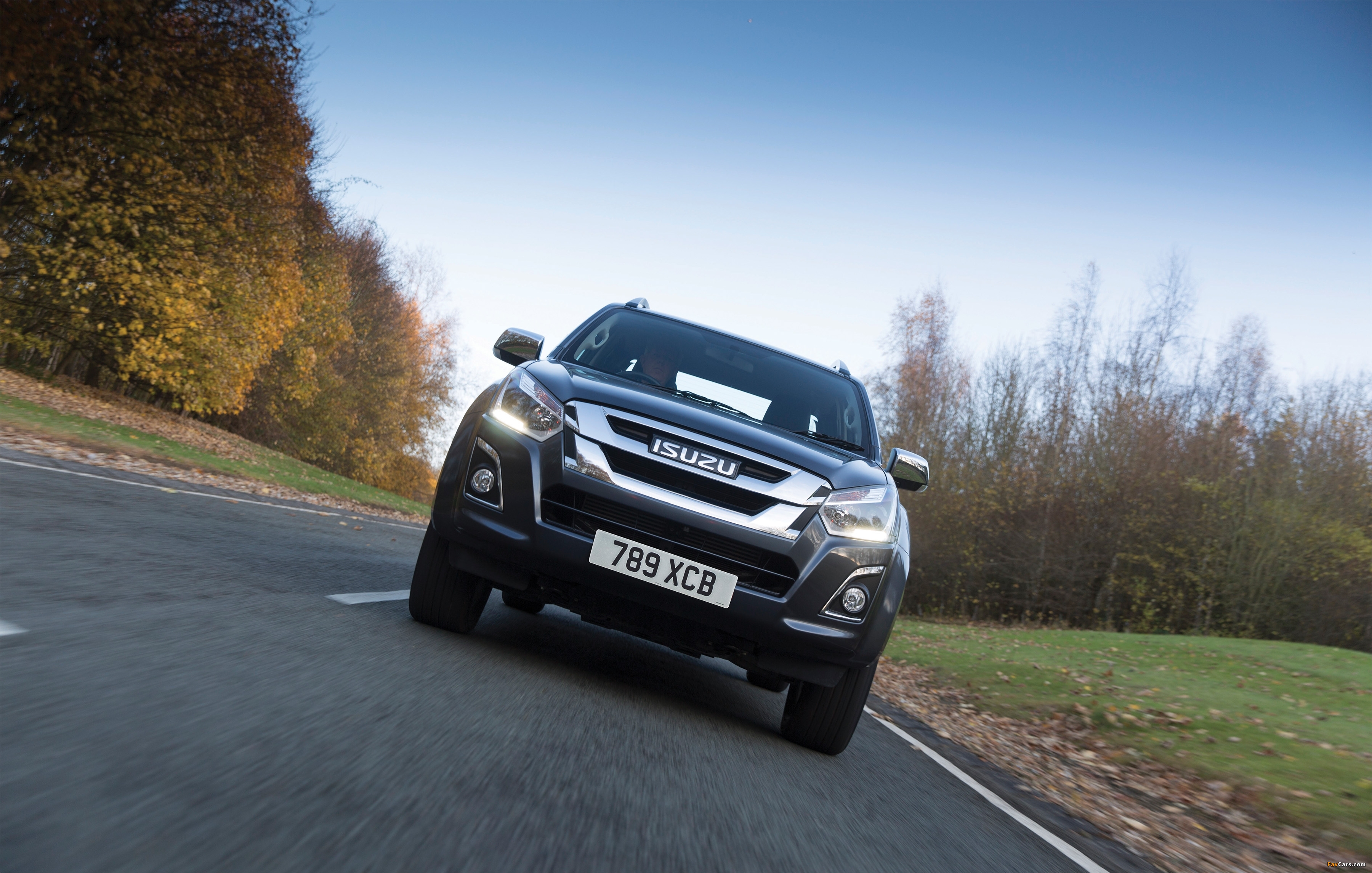 Isuzu D-Max Double Cab UK-spec 2017 photos (3600 x 2290)