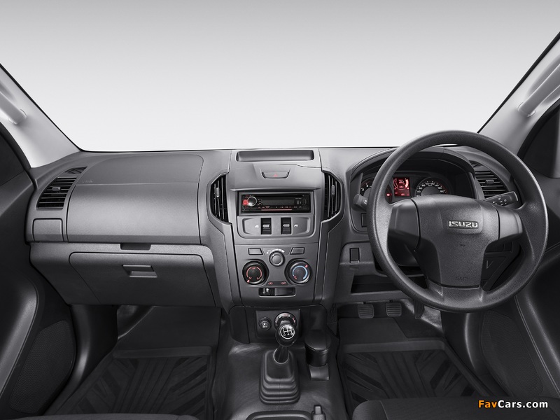 Photos of Isuzu D-Max Single Cab 4×4 TH-spec 2017 (800 x 600)