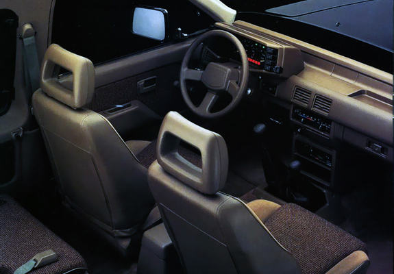 Images of Isuzu Pickup LS 4x4 Space Cab (TF) 1988–90