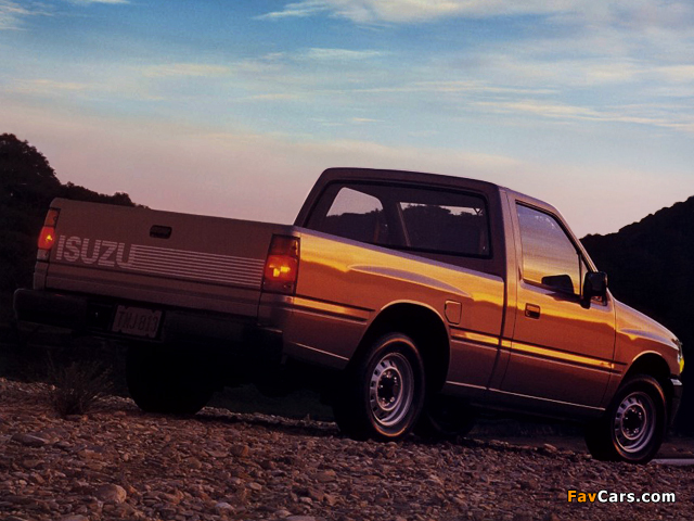 Isuzu Pickup S 4x2 Standard Bed (TF) 1988–90 images (640 x 480)