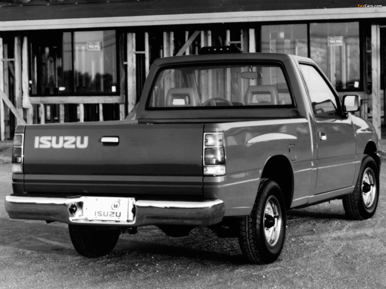Isuzu Pickup S 4x2 Standard Bed (TF) 1993–95 images (1600 x 1200)