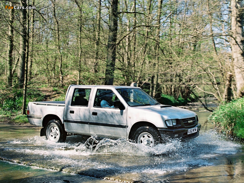 Images of Isuzu TF 4x4 Double Cab 1992–2002 (800 x 600)