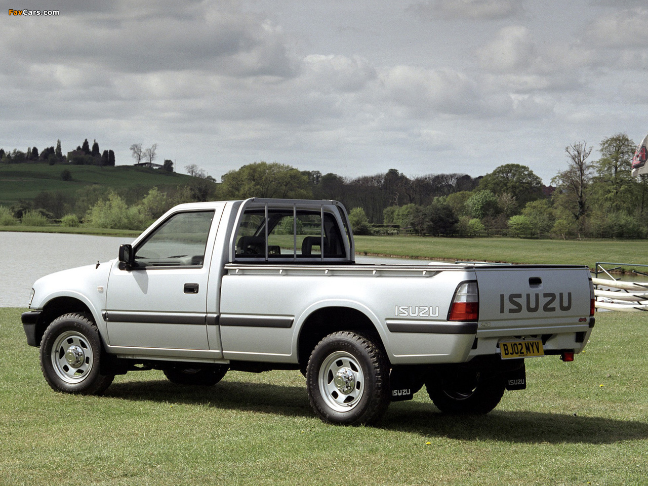 Images of Isuzu TF 4x2 Single Cab UK-spec 1992–2002 (1280 x 960)