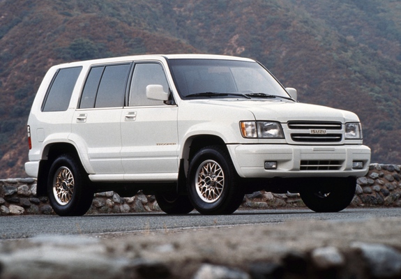 Isuzu Trooper 1998–2002 images