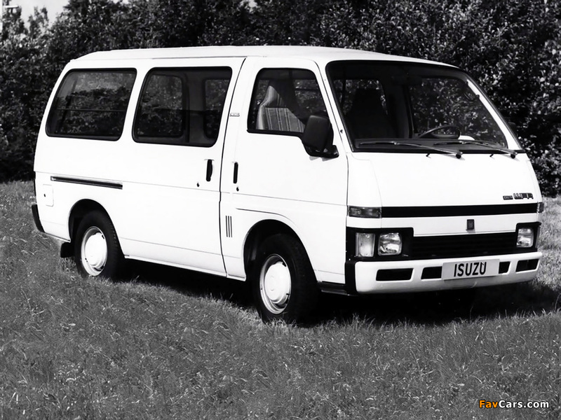Isuzu WFR 1980–95 images (800 x 600)