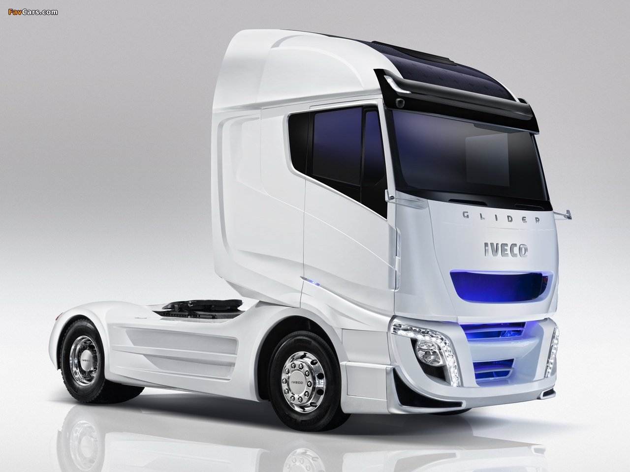 Iveco Glider Concept 2010 images (1280 x 960)
