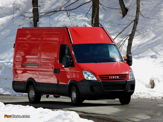 Images of Iveco Daily Van 2006–09 (640 x 480)