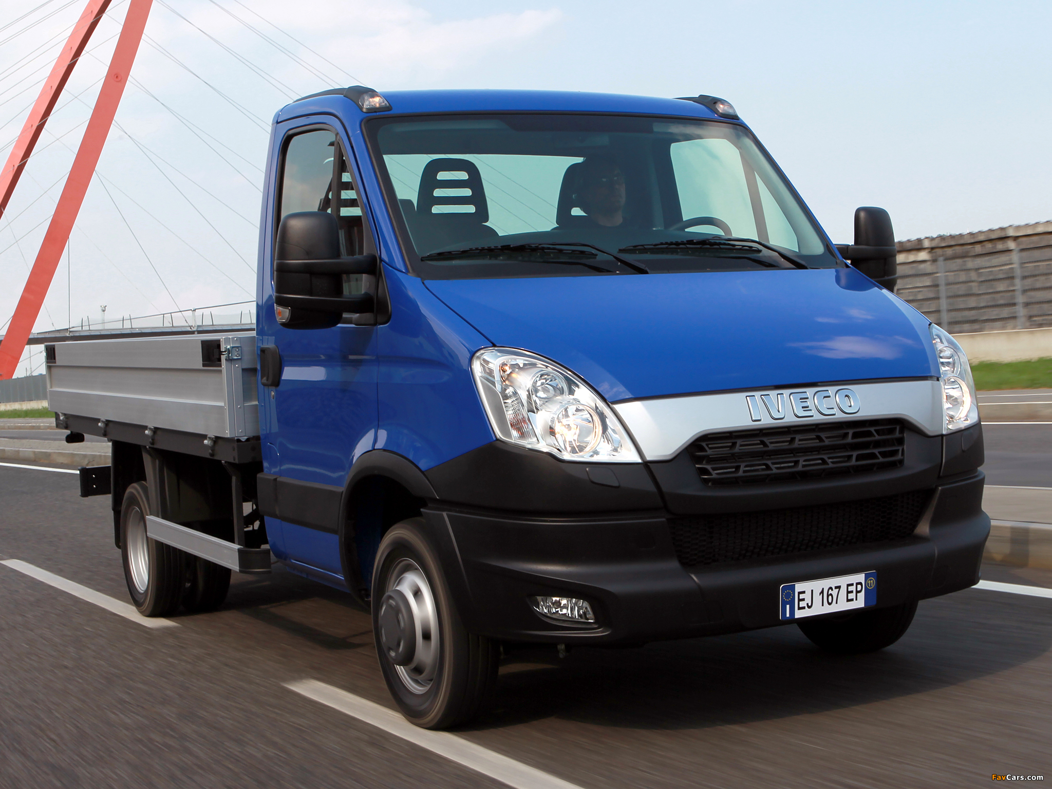 Images of Iveco Daily Chassis Cab 2011–14 (2048 x 1536)