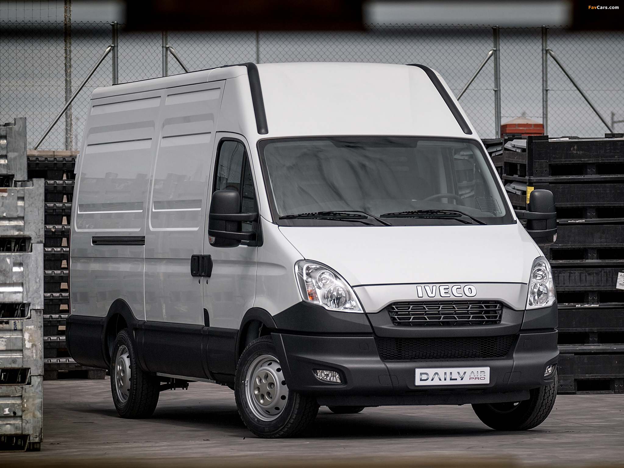 Images of Iveco Daily Air Pro 2013–14 (2048 x 1536)