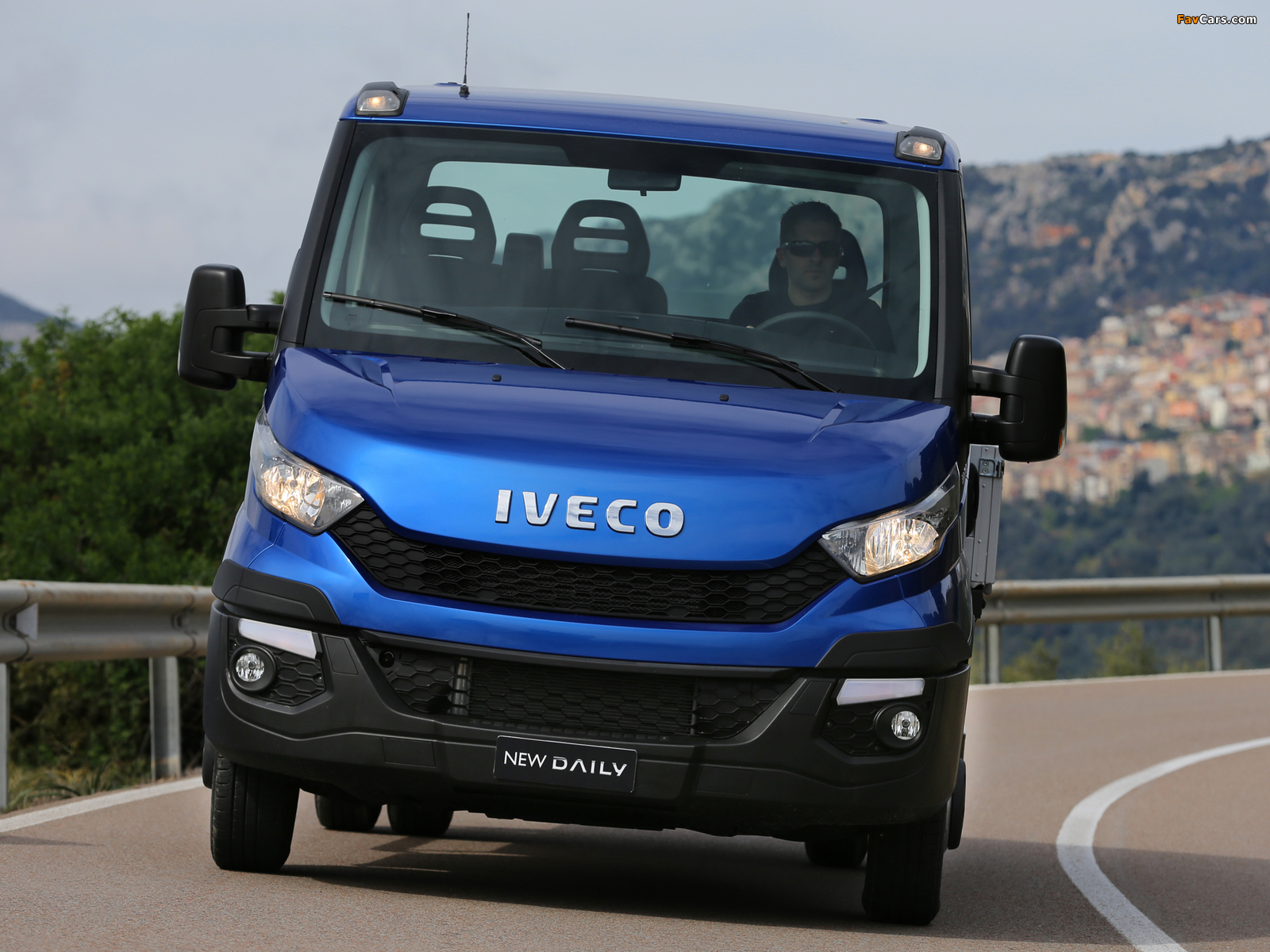 Images of Iveco Daily 35 Chassis Cab 2014 (1600 x 1200)