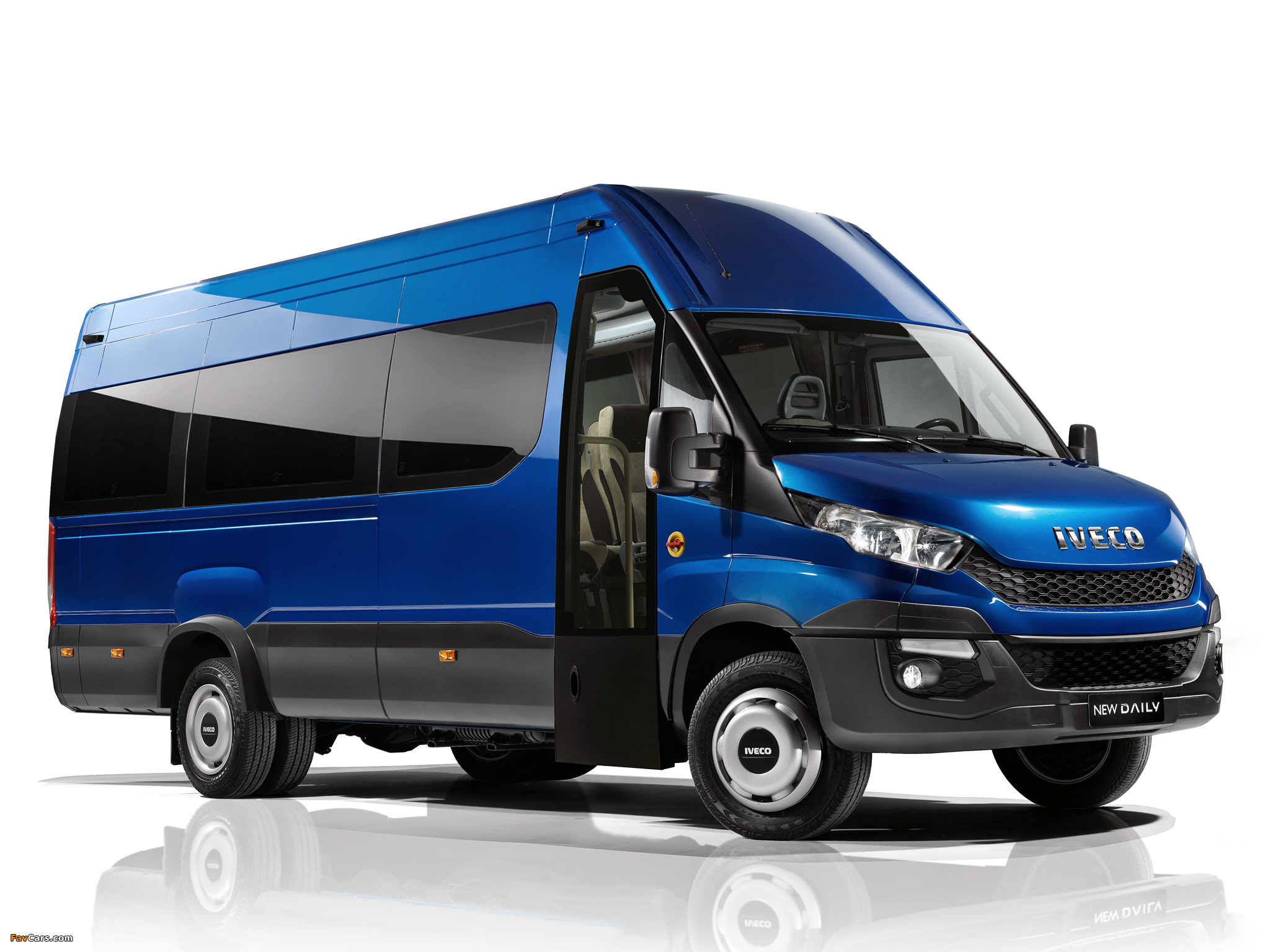 Images of Iveco Daily Minibus 2014 (2048 x 1536)