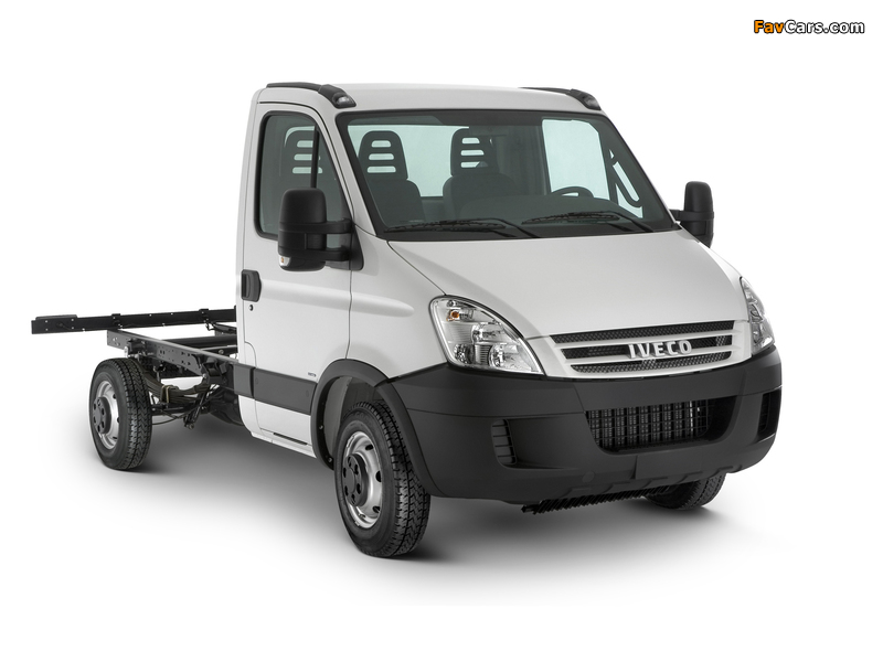 Iveco Daily Chassis 2006–09 images (800 x 600)
