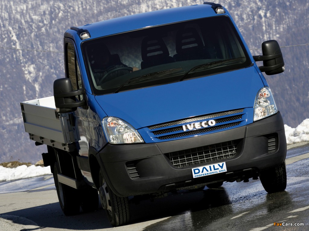 Iveco Daily Chassis Cab UK-spec 2006–09 images (1024 x 768)