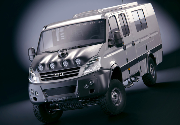 Iveco Daily 4x4 Crew Cab Rally Camp 2007–09 wallpapers