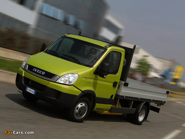 Iveco EcoDaily Chassis Cab 2009–11 images (640 x 480)