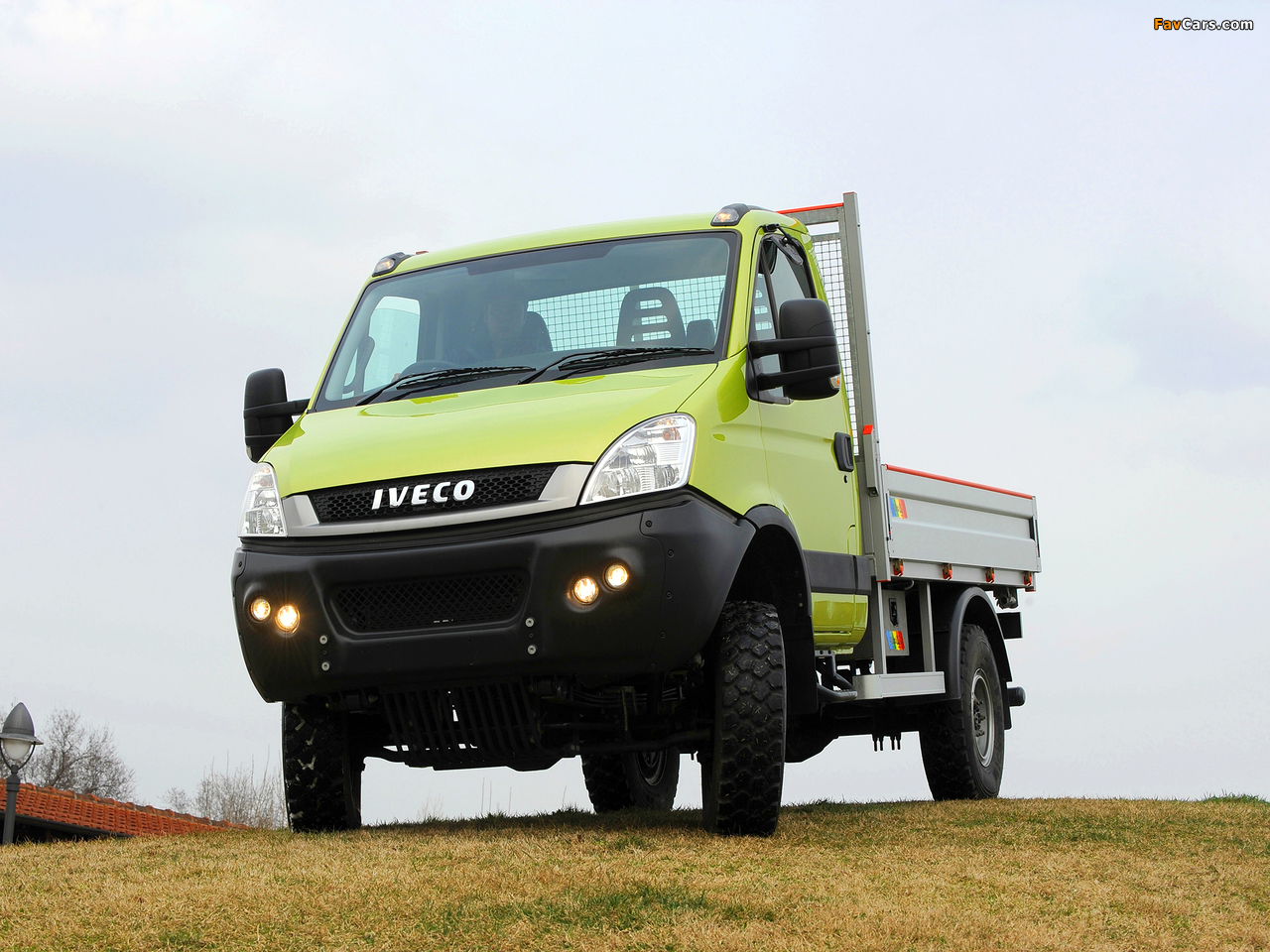 Iveco EcoDaily 4x4 Chassis Cab UK-spec 2009–11 pictures (1280 x 960)
