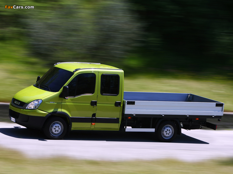 Iveco EcoDaily Crew Cab 2009–11 pictures (800 x 600)
