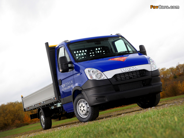 Iveco Daily Chassis Cab UK-spec 2011–14 pictures (640 x 480)