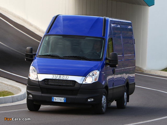 Iveco Daily Van Natural Power 2011–14 pictures (640 x 480)