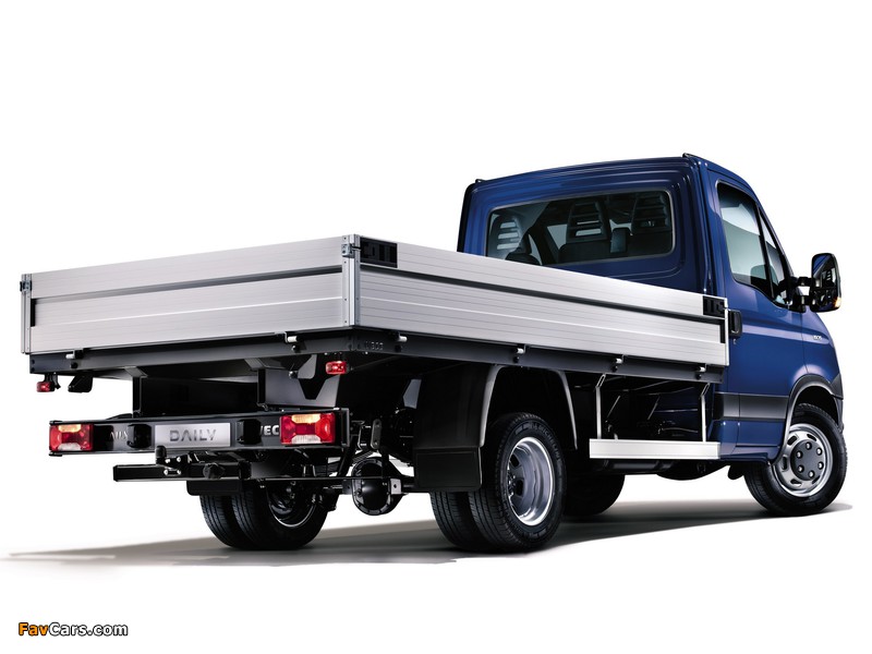 Iveco Daily Chassis Cab 2011–14 wallpapers (800 x 600)