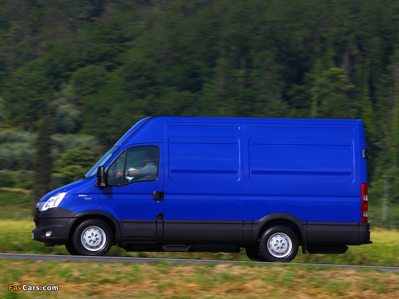 Iveco Daily Van Natural Power 2011–14 wallpapers (800 x 600)