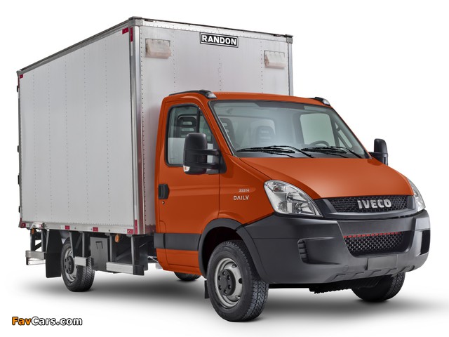 Iveco Daily Chassis BR-spec 2012 images (640 x 480)
