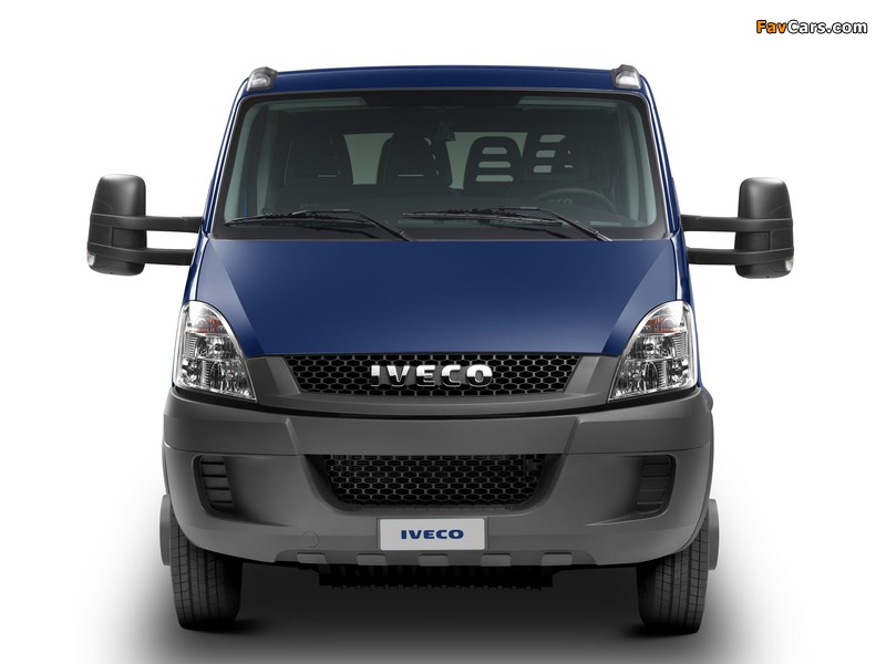 Iveco Daily Crew Cab Chassis BR-spec 2012 photos (800 x 600)
