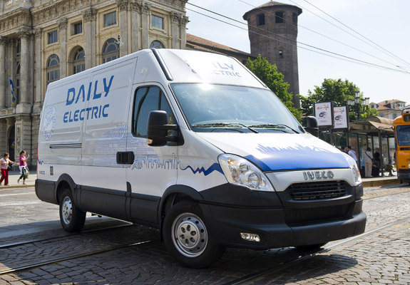Iveco Daily Electric 2012–14 wallpapers