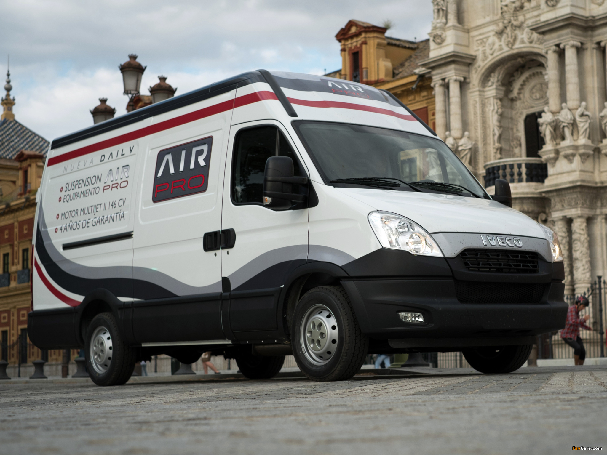 Iveco Daily Air Pro 2013–14 images (2048 x 1536)