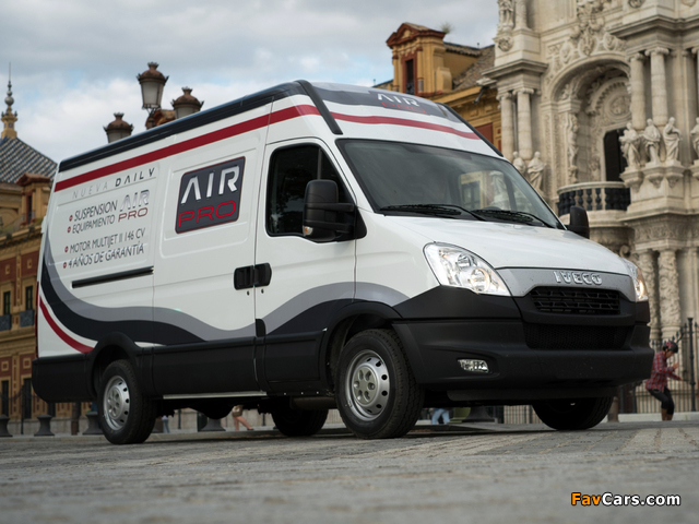 Iveco Daily Air Pro 2013–14 images (640 x 480)