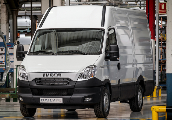 Iveco Daily Air Pro 2013–14 pictures