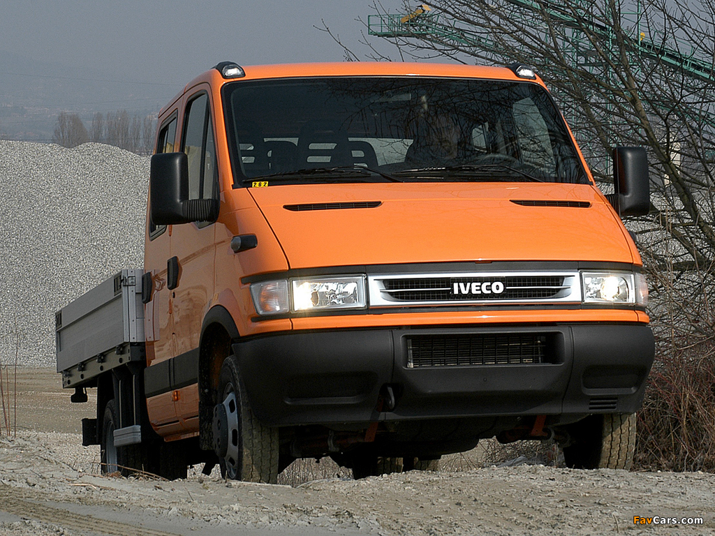 Photos of Iveco Daily Crew Cab 2004–06 (1024 x 768)