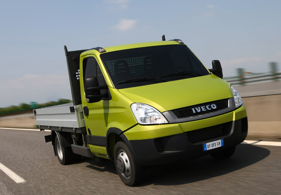 Photos of Iveco EcoDaily Chassis Cab 2009–11