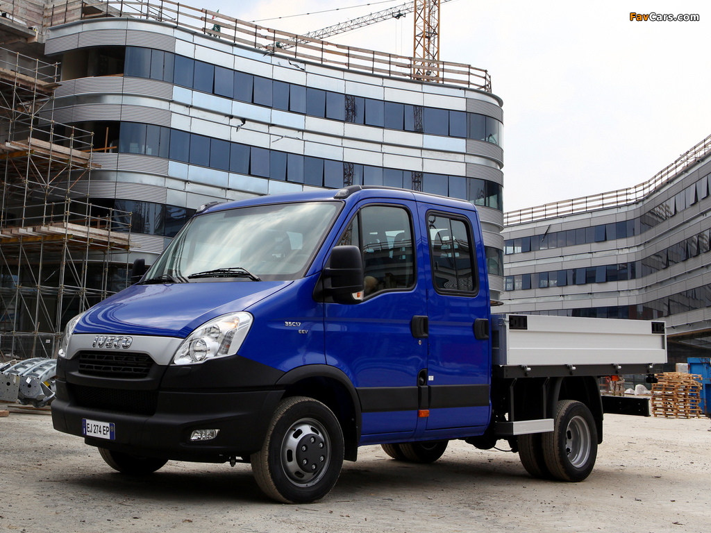 Photos of Iveco Daily Crew Cab 2011–14 (1024 x 768)