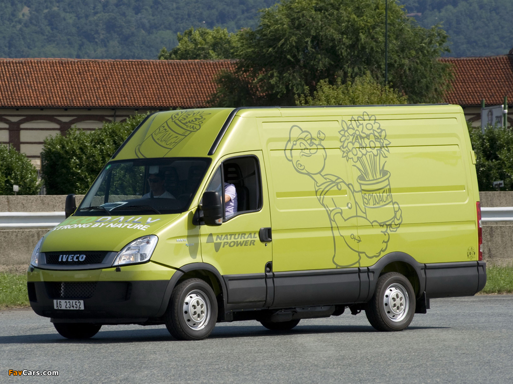 Pictures of Iveco EcoDaily CNG Van 2009–11 (1024 x 768)