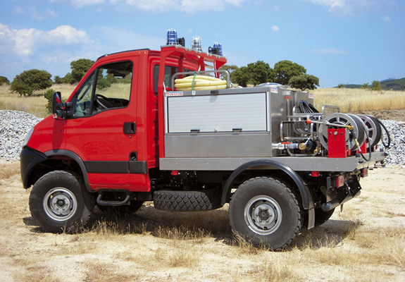 Pictures of Iveco EcoDaily 4x4 Firetruck 2009–11