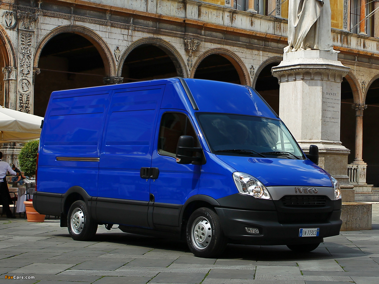 Pictures of Iveco Daily Van Natural Power 2011–14 (1280 x 960)