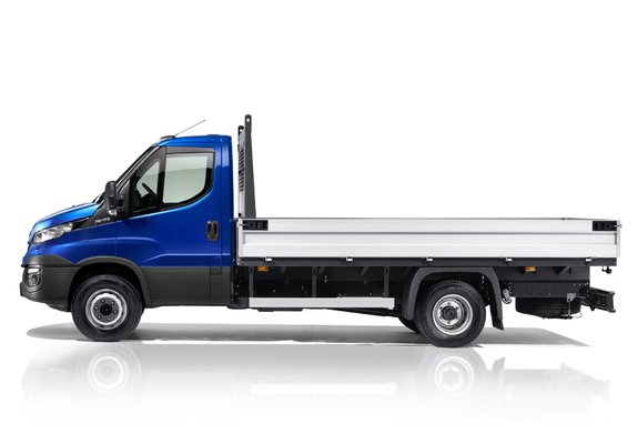 Pictures of Iveco Daily 70 Chassis Cab 2014