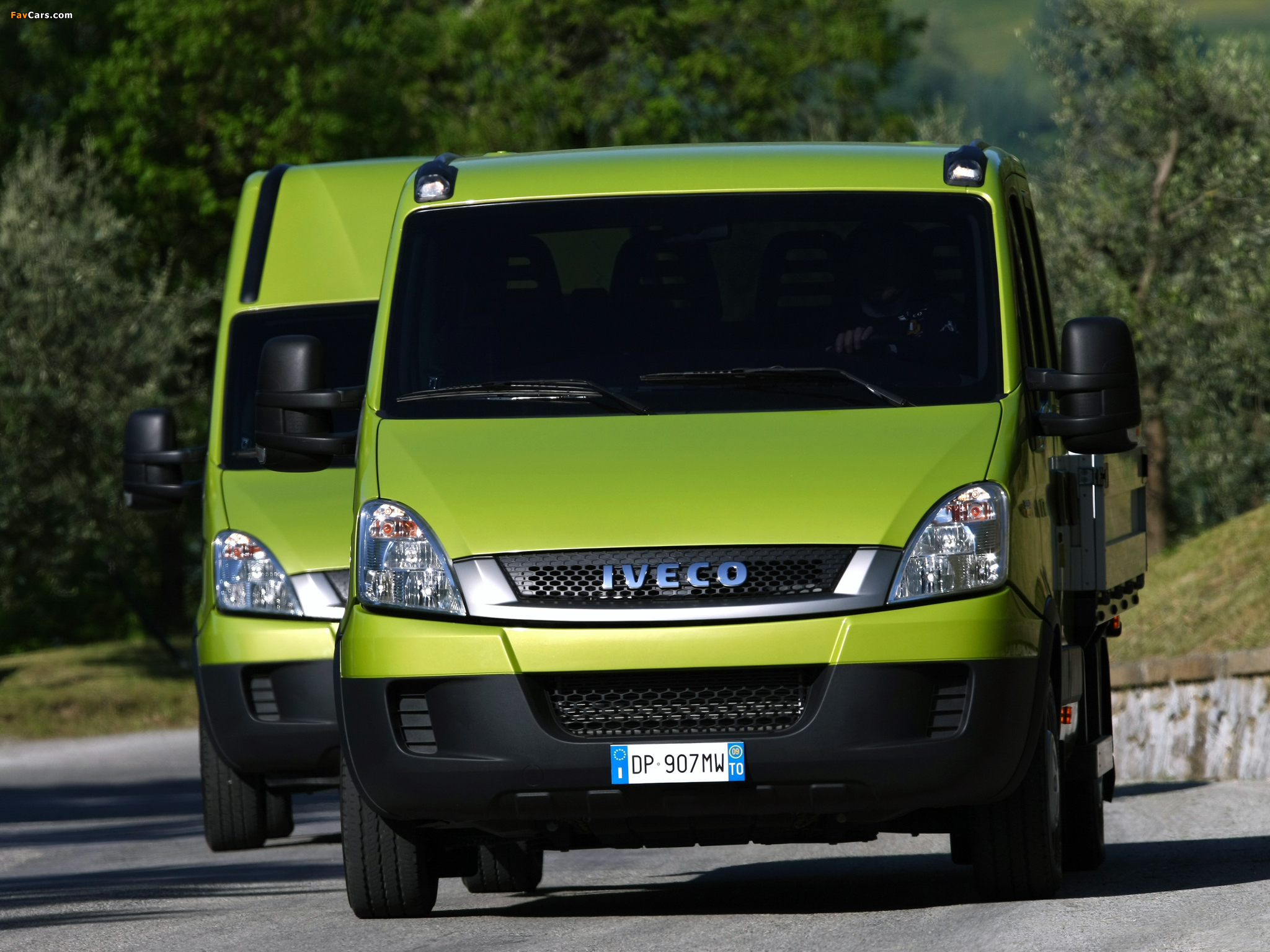 Iveco Daily wallpapers (2048 x 1536)