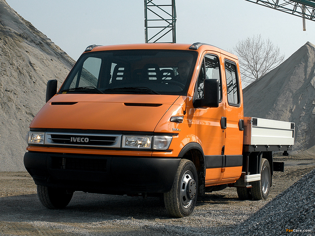 Iveco Daily Crew Cab 2004–06 wallpapers (1280 x 960)