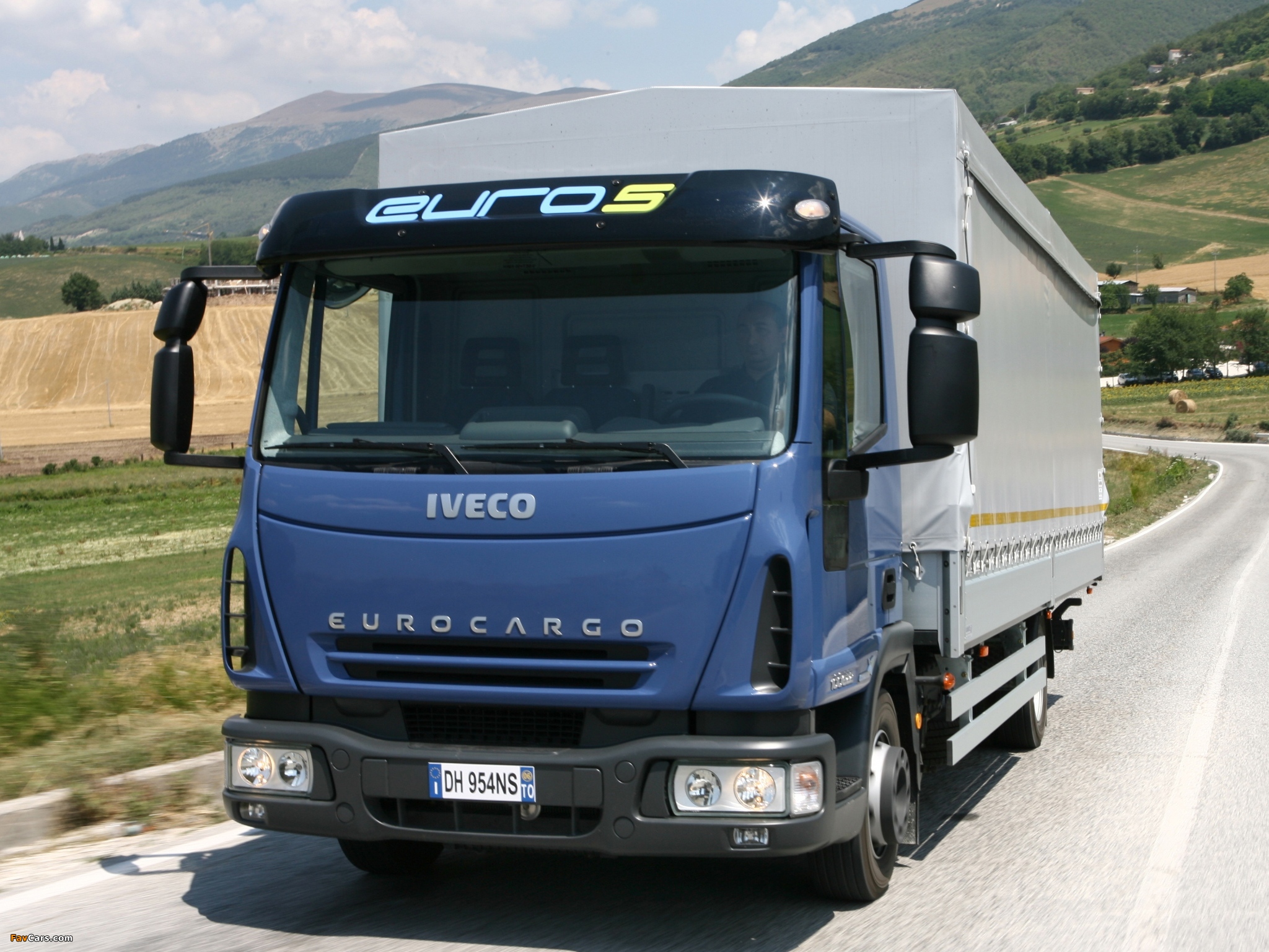 Iveco EuroCargo 2003–08 photos (2048 x 1536)