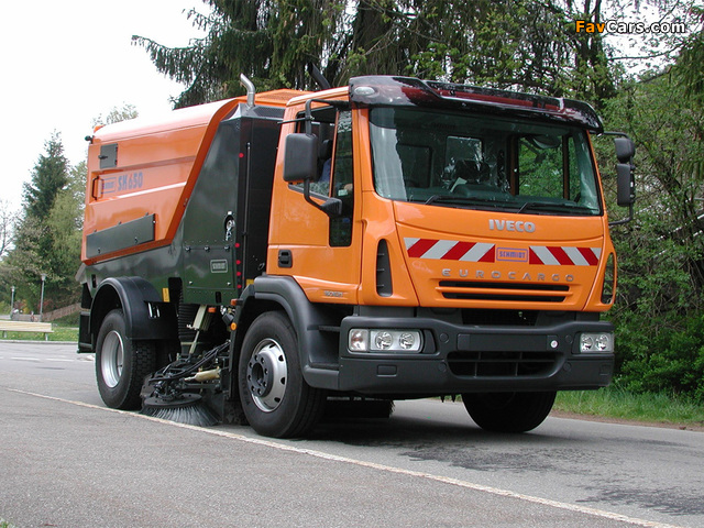 Iveco EuroCargo Road Service 2003–08 wallpapers (640 x 480)