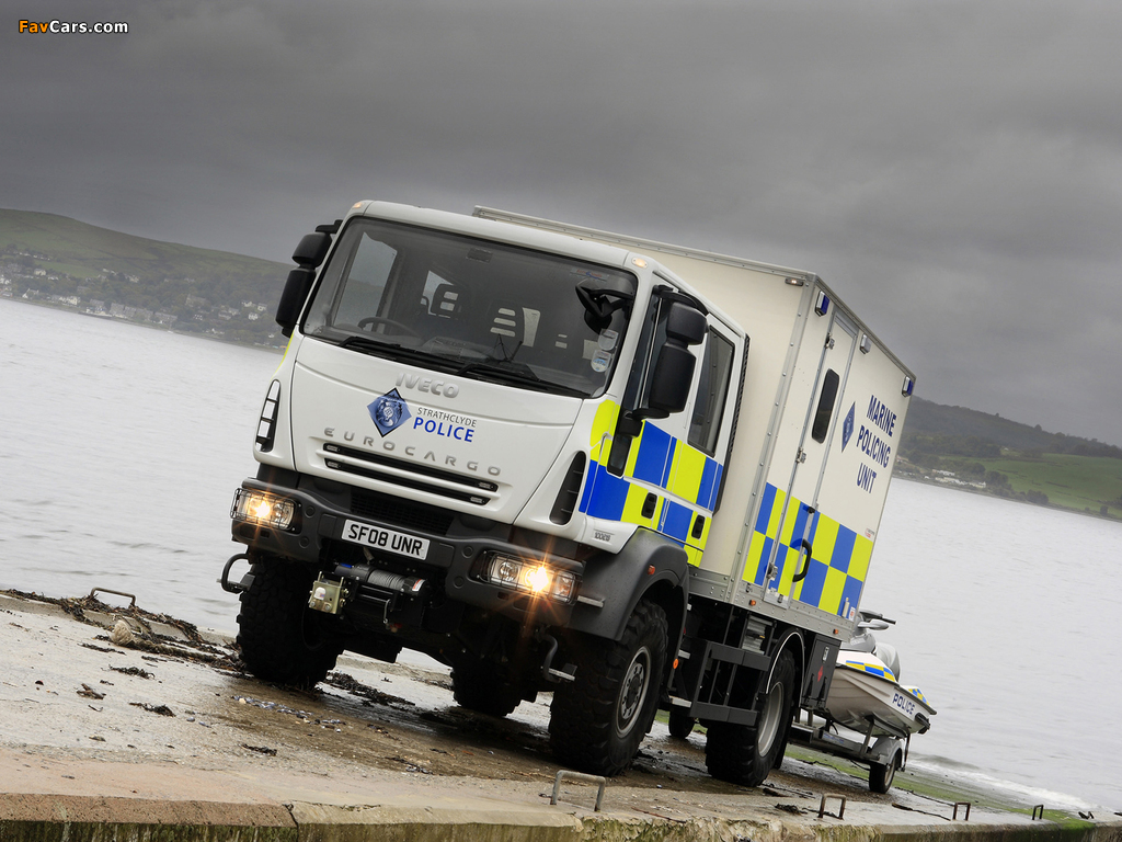 Pictures of Iveco EuroCargo 4x4 Crew Cab Strathclyde Police 2003–08 (1024 x 768)