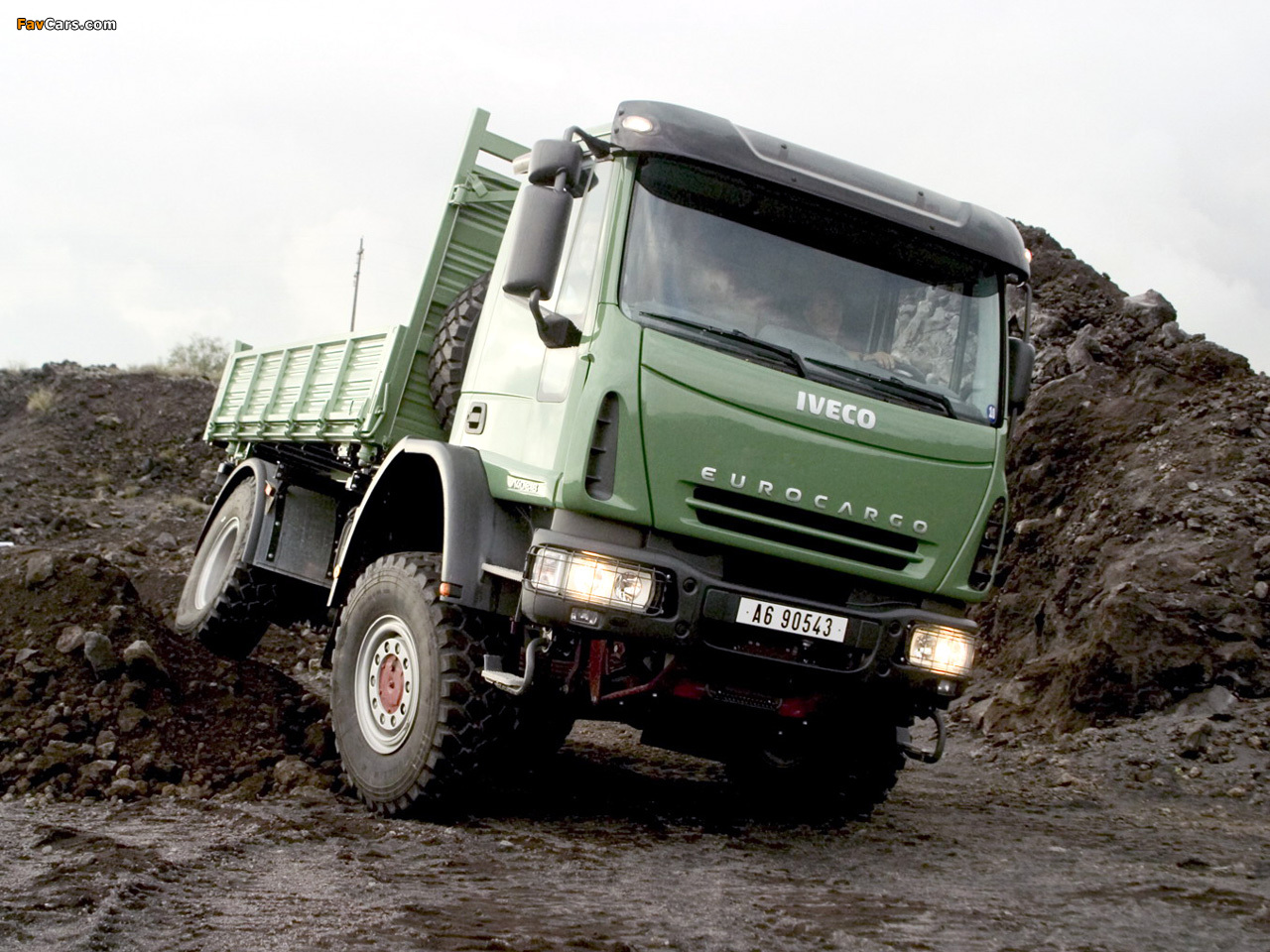 Pictures of Iveco EuroCargo 4x4 2004–08 (1280 x 960)