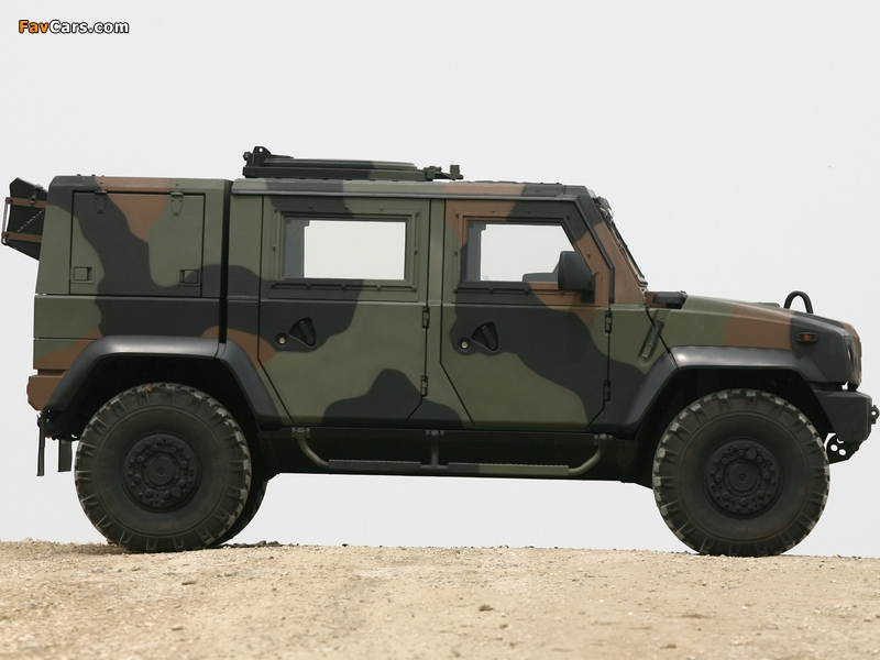 Photos of Iveco Lince LMV 2001 (800 x 600)