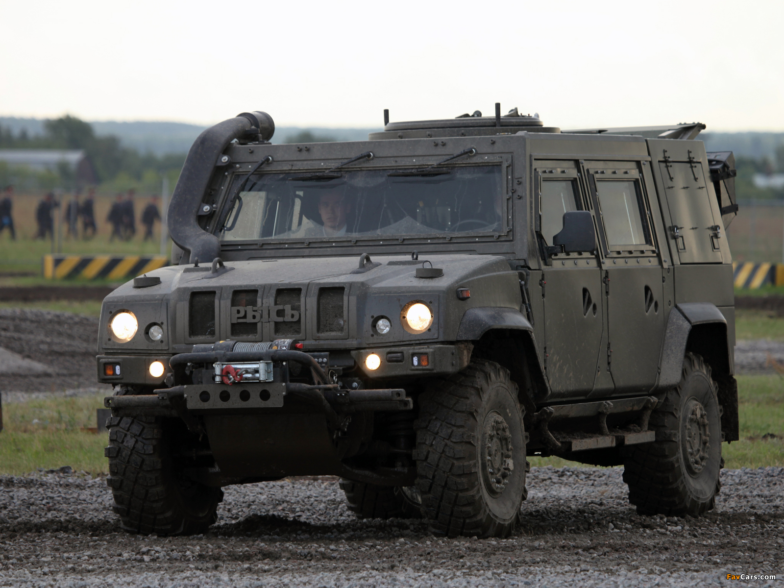 Pictures of Iveco LMV Ric (M65) 2011–13 (1600 x 1200)